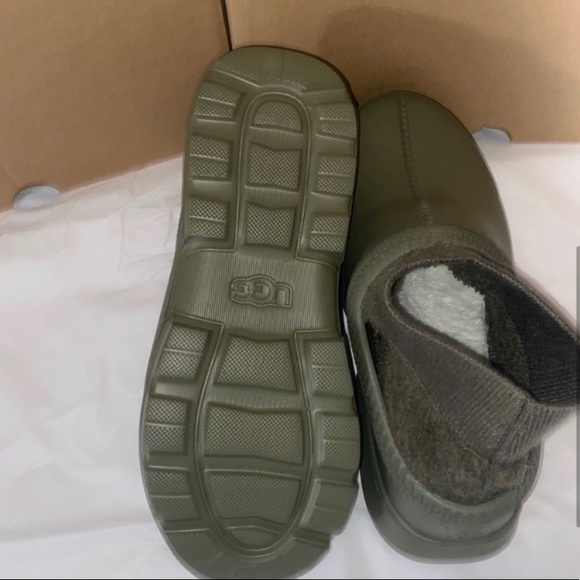UGG Olive Green Slip-On Shoes - Picture 4 of 6